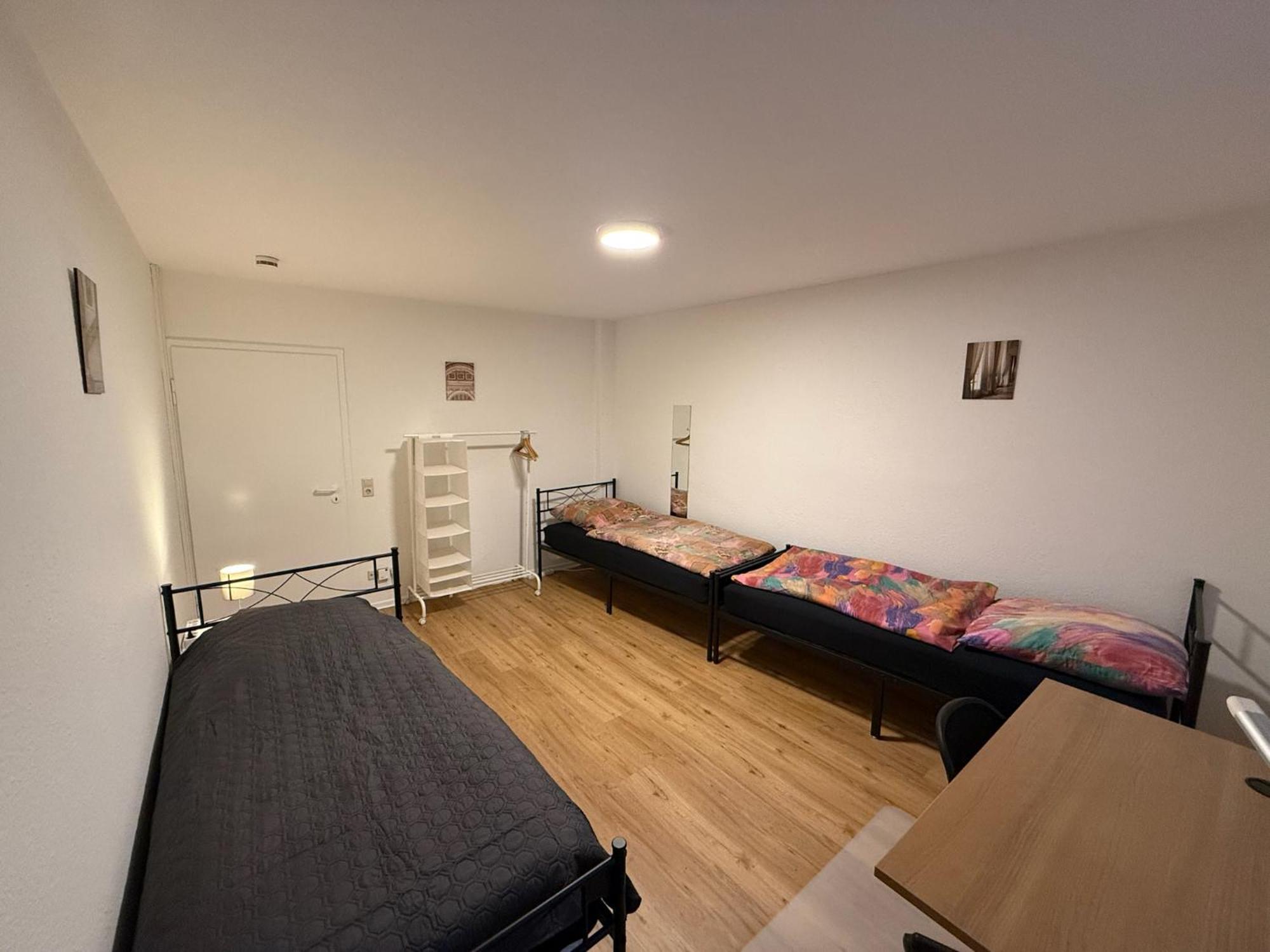 Big, Cosy And Central Apartment Карлсруе Екстериор снимка