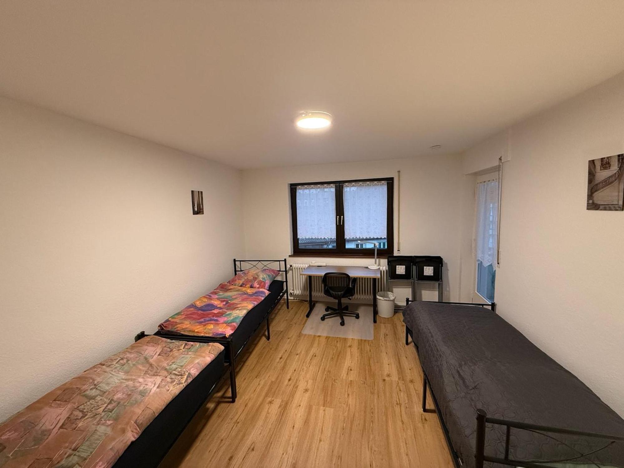 Big, Cosy And Central Apartment Карлсруе Екстериор снимка