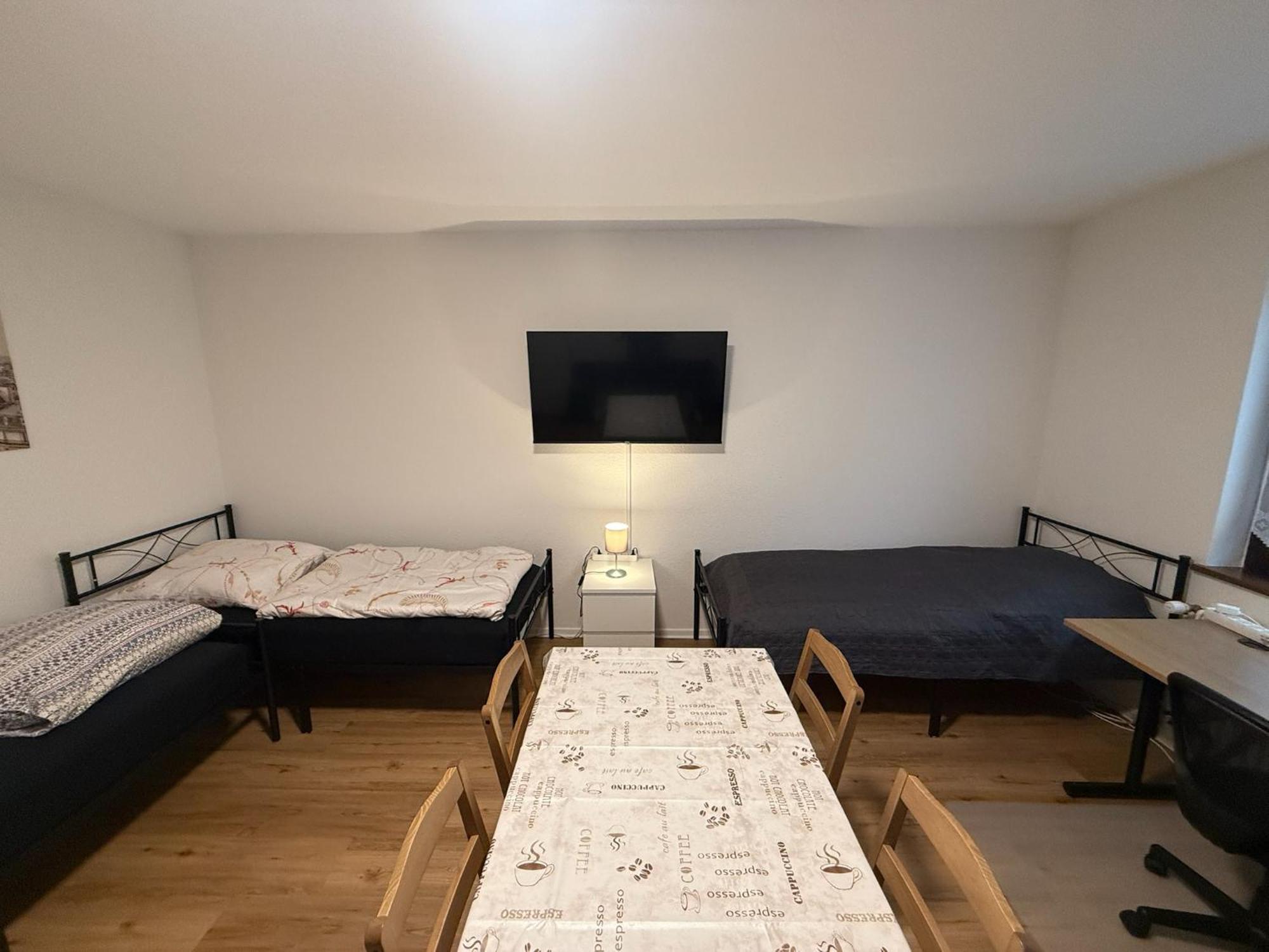 Big, Cosy And Central Apartment Карлсруе Екстериор снимка